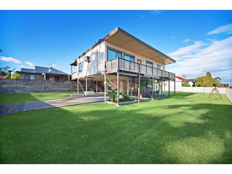 2a Farnsworth Street, Thornton NSW 2322