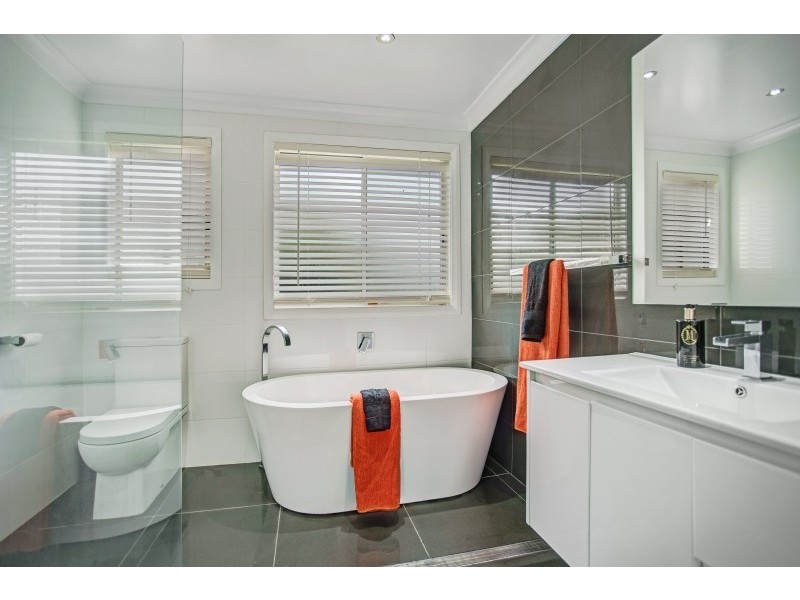 74 Evelyn Cresent, Thornton NSW 2322