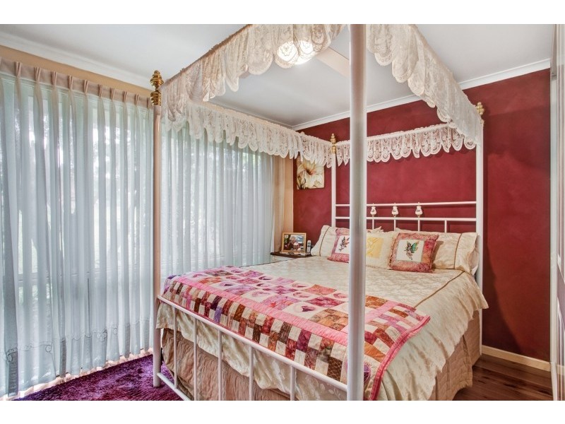 24 Woolley Close, Thornton NSW 2322