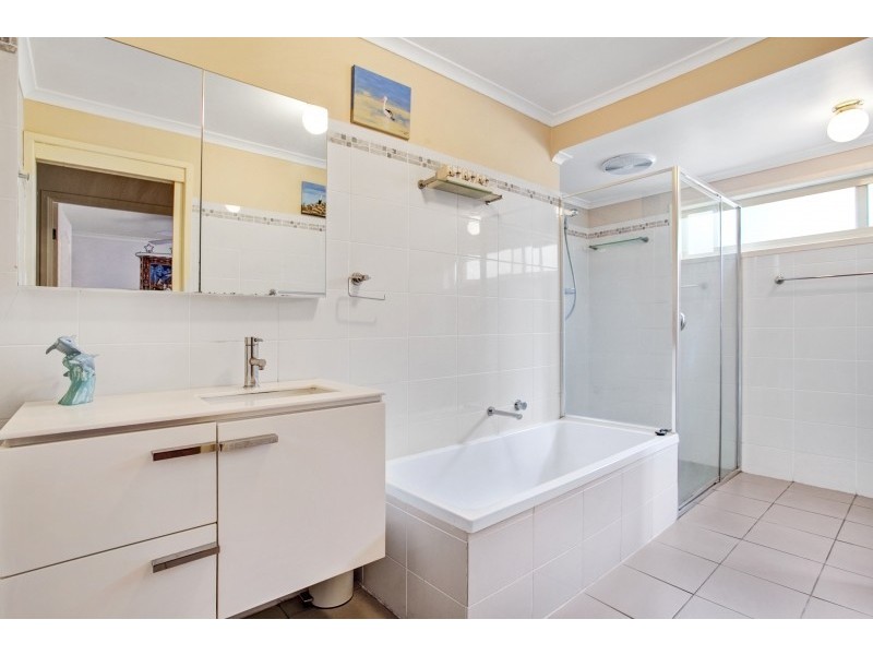 24 Woolley Close, Thornton NSW 2322
