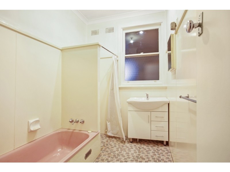 72 Morpeth Road, East Maitland NSW 2323