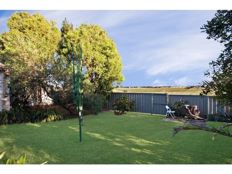 72 Morpeth Road, East Maitland NSW 2323