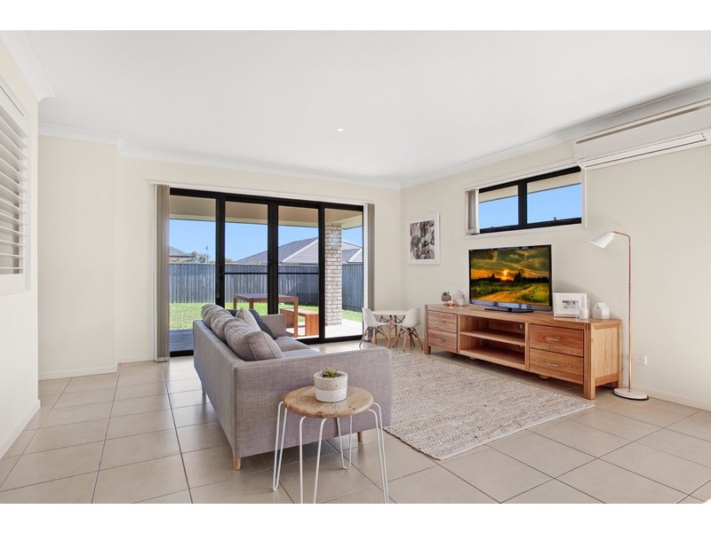 15 Mistfly Street, Chisholm NSW 2322