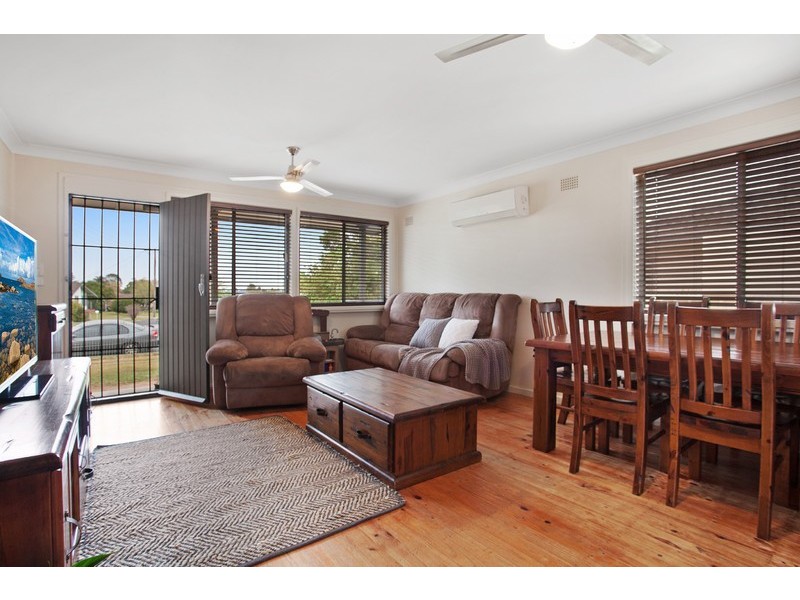 14 Greenhills Avenue, Woodberry NSW 2322