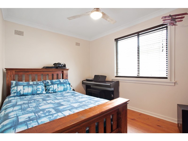 14 Greenhills Avenue, Woodberry NSW 2322