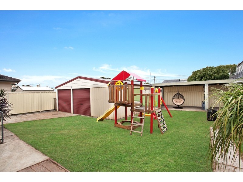 14 Greenhills Avenue, Woodberry NSW 2322