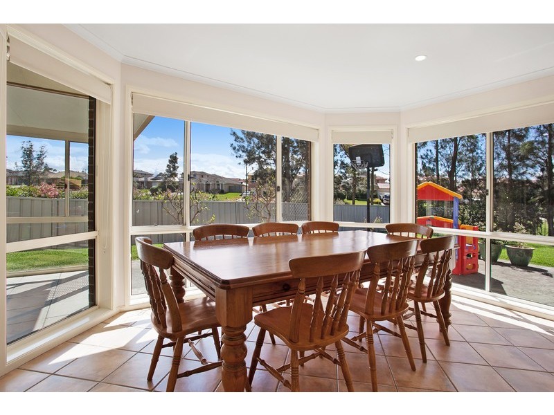 9 Featherwood Place, Thornton NSW 2322