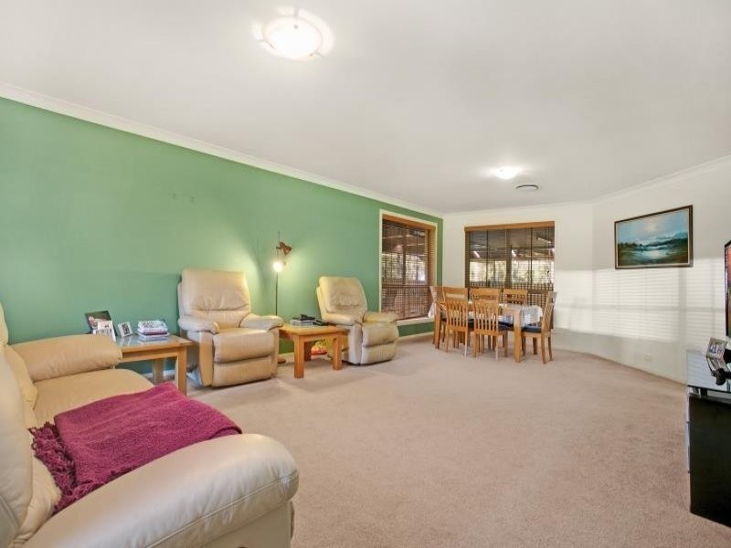 7 Thornbill Grove, Thornton NSW 2322
