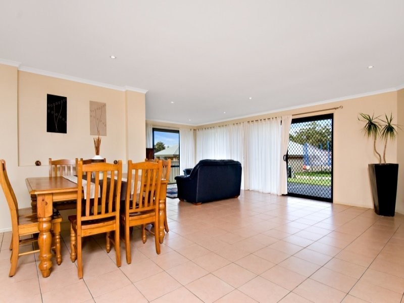 75 Sylvan Avenue, Medowie NSW 2318