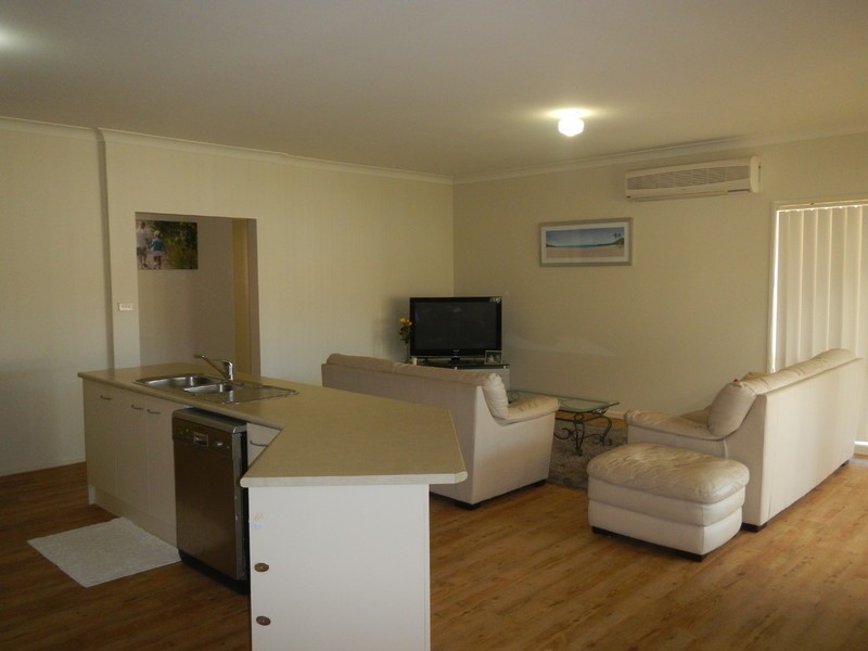 2 Figtree Close, Medowie NSW 2318