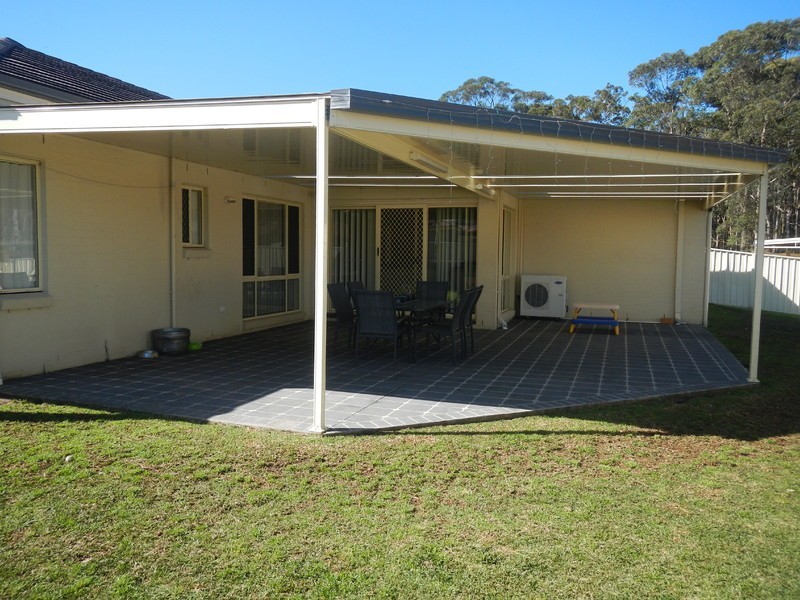 2 Figtree Close, Medowie NSW 2318