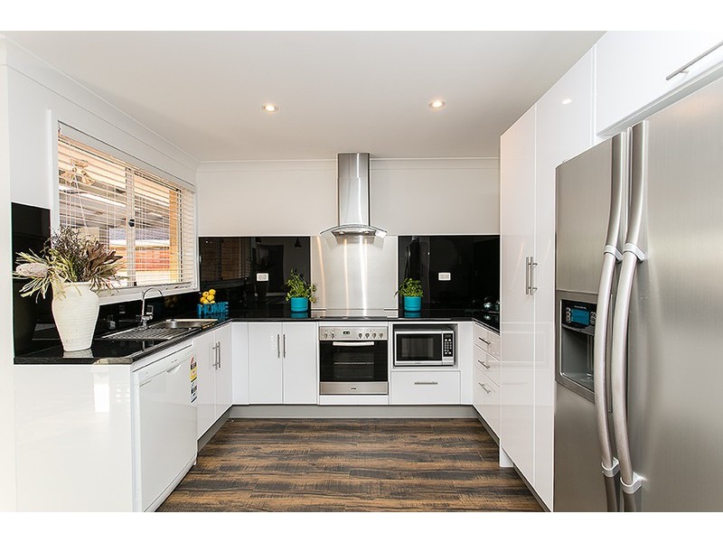 17 Tupelo Street, Medowie NSW 2318