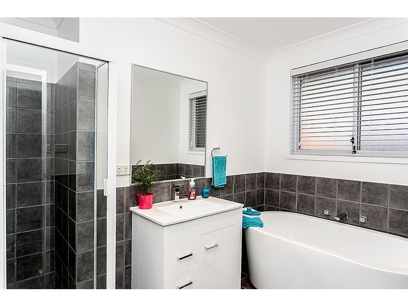 17 Tupelo Street, Medowie NSW 2318