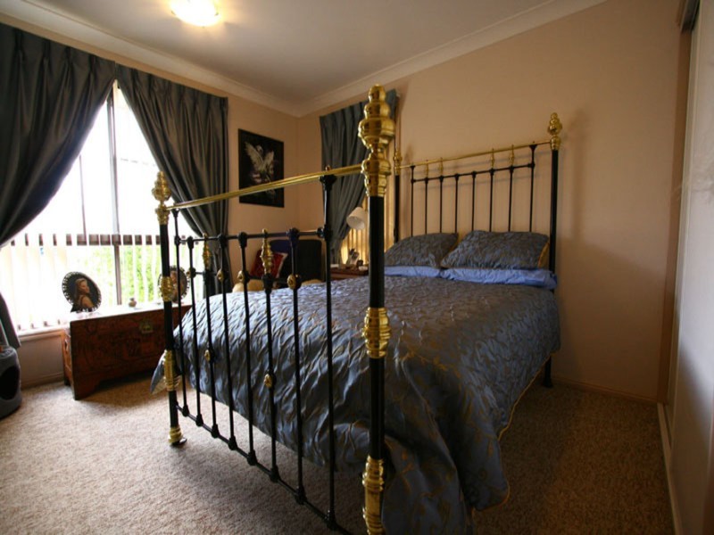 15 laurina street, Medowie NSW 2318