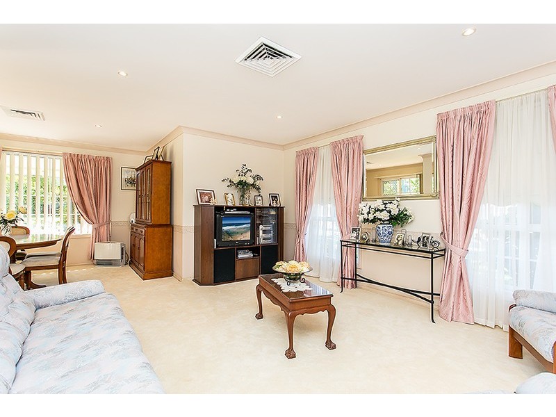 25 Sylvan Avenue, Medowie NSW 2318