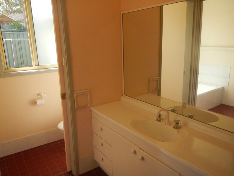 17 Laurina Street, Medowie NSW 2318