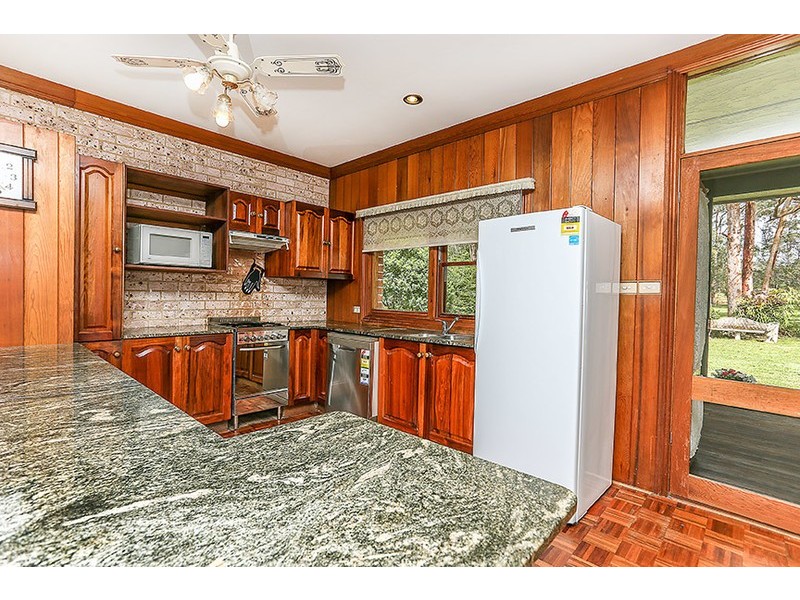 82 James Road, Medowie NSW 2318