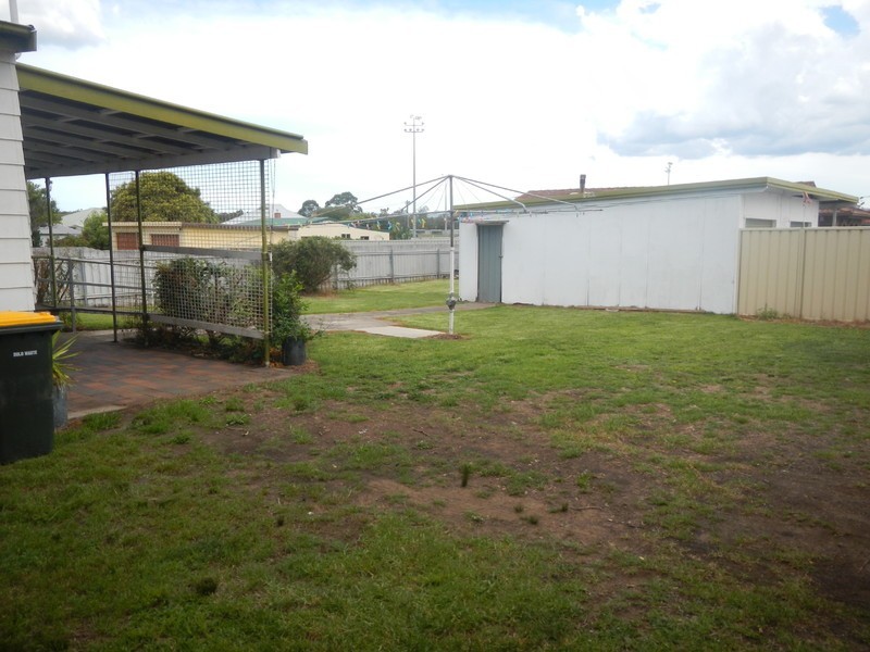 13 Jeffries Street, Cessnock NSW 2325