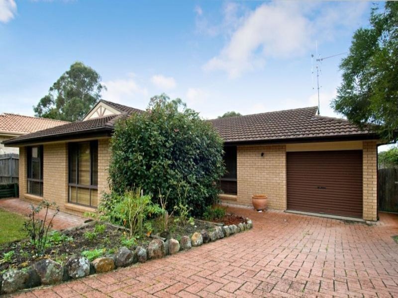 4 Hakea Parade, Medowie NSW 2318