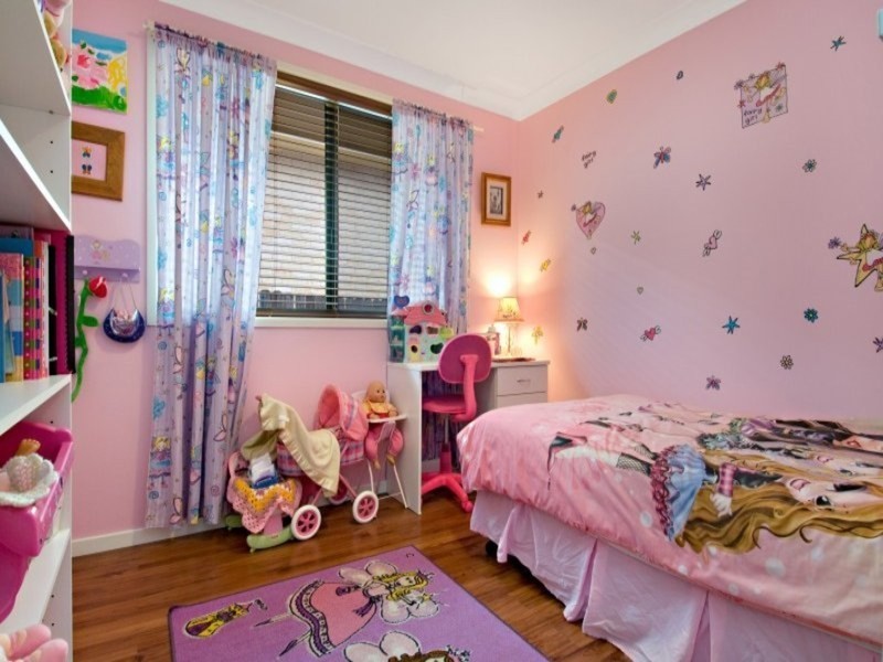 4 Hakea Parade, Medowie NSW 2318