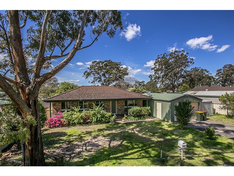 4 Birch Close, Medowie NSW 2318