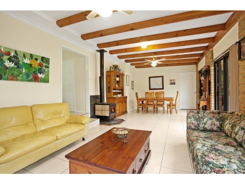 44 Rookes Road, Salt Ash NSW 2318