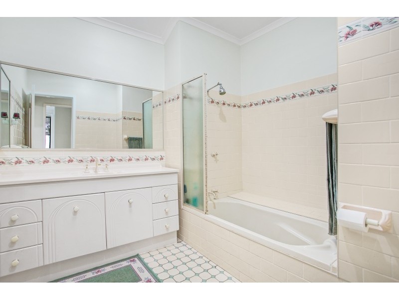 44 Rookes Road, Salt Ash NSW 2318