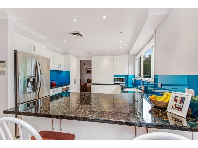 17 Ford Avenue, Medowie NSW 2318