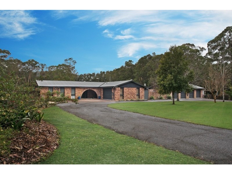17 Windeyer Close, Medowie NSW 2318