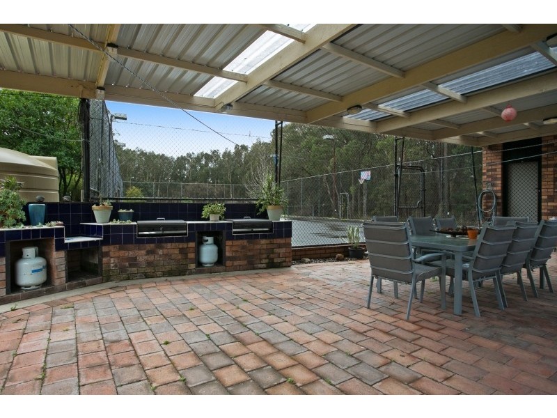 17 Windeyer Close, Medowie NSW 2318