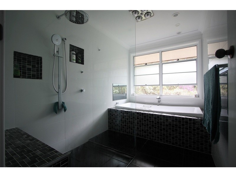 3 Hideaway Drive, Salt Ash NSW 2318