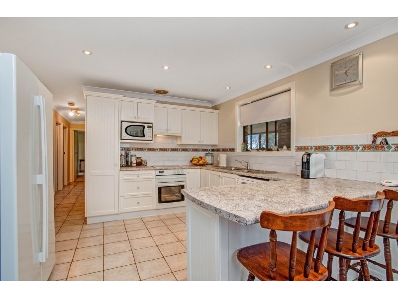 5 Rookes Road, Salt Ash NSW 2318