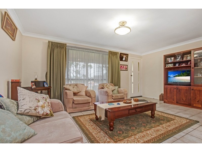 5 Rookes Road, Salt Ash NSW 2318