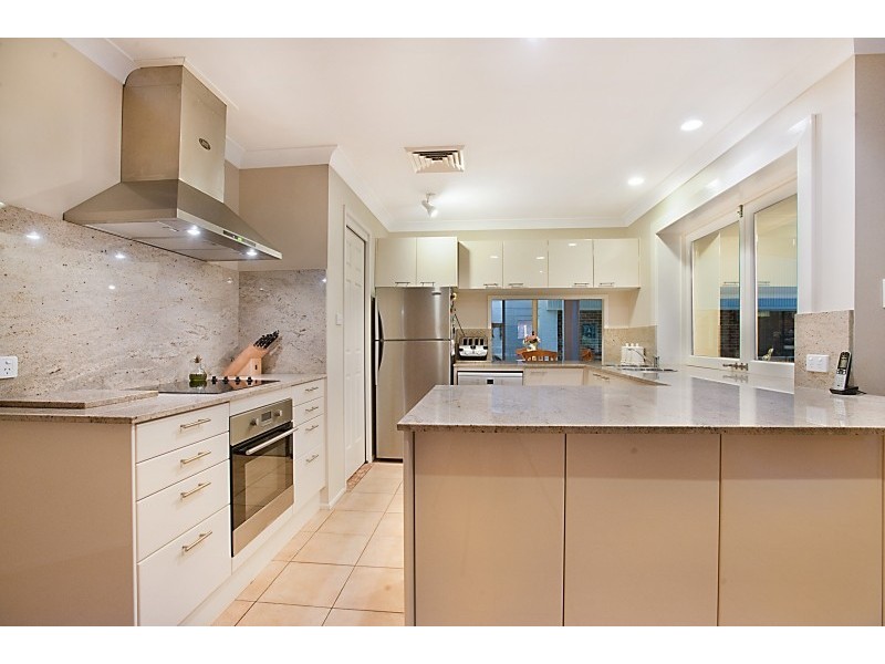 10 Hudson Close, Medowie NSW 2318