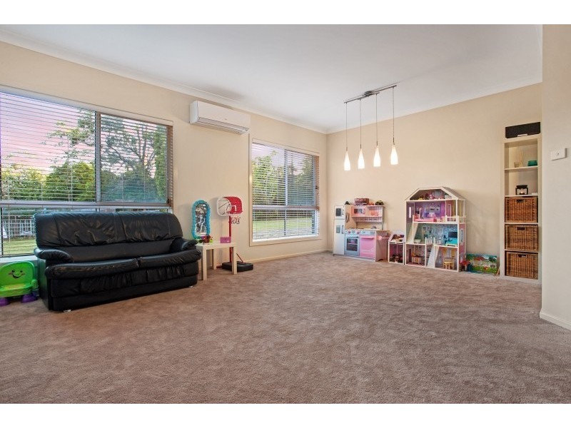 7 Ryan Road, Medowie NSW 2318