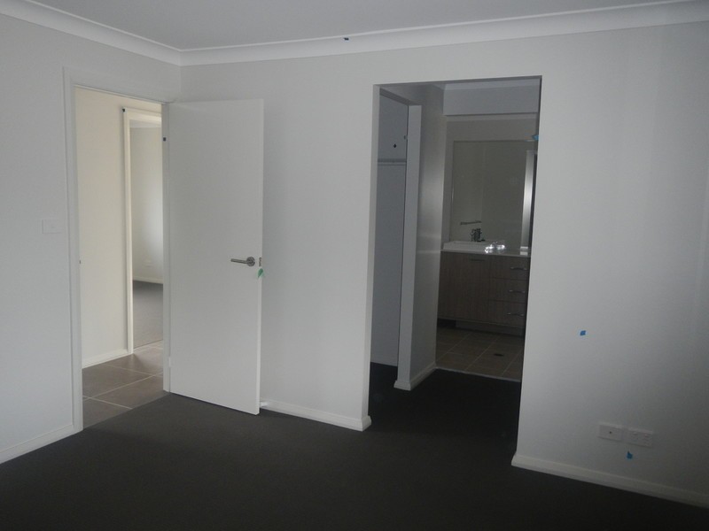 140 Sunningdale Circuit, Medowie NSW 2318