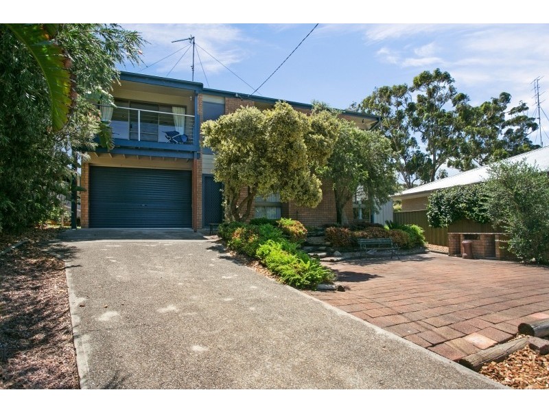 24 Beach Road, Lemon Tree Passage NSW 2319