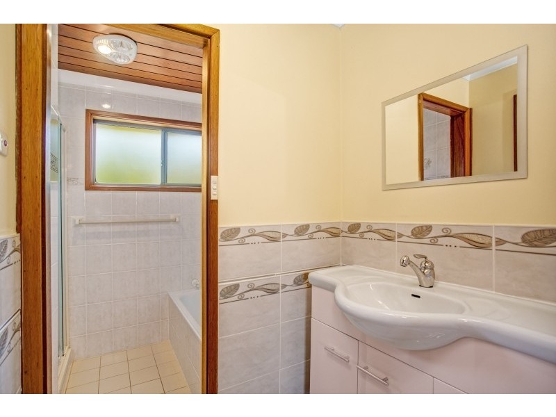 24 Beach Road, Lemon Tree Passage NSW 2319