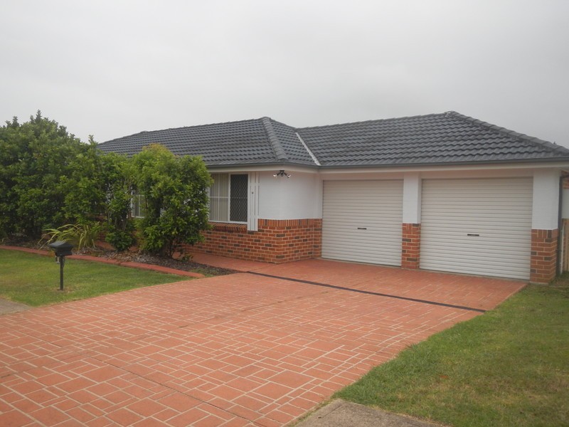 2 Myrtle Place, Medowie NSW 2318