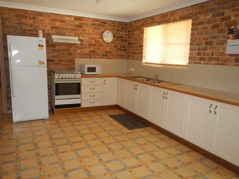 7 Overland Avenue, Medowie NSW 2318