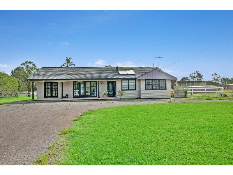 2924 Nelson Bay Road, Salt Ash NSW 2318