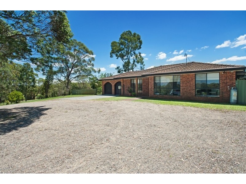 14 Barrie Close, Williamtown NSW 2318