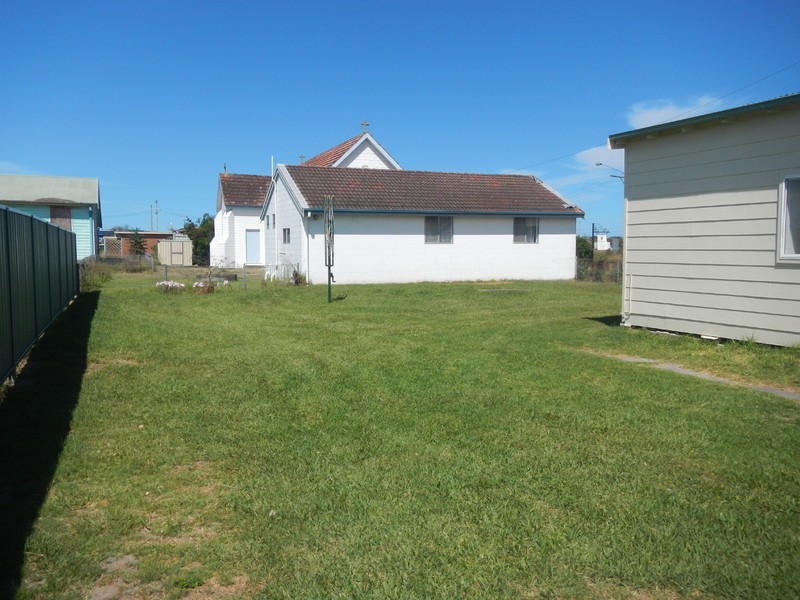 12 Cabbage Tree Road, Williamtown NSW 2318