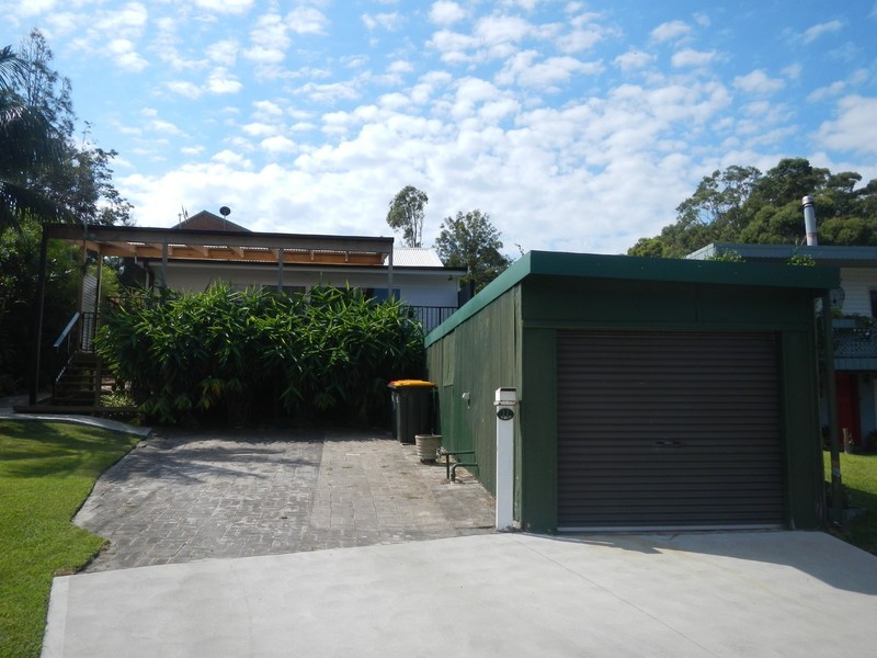 11 Rose Street, Lemon Tree Passage NSW 2319