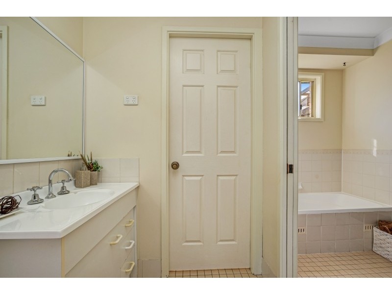 25 Laurina Street, Medowie NSW 2318