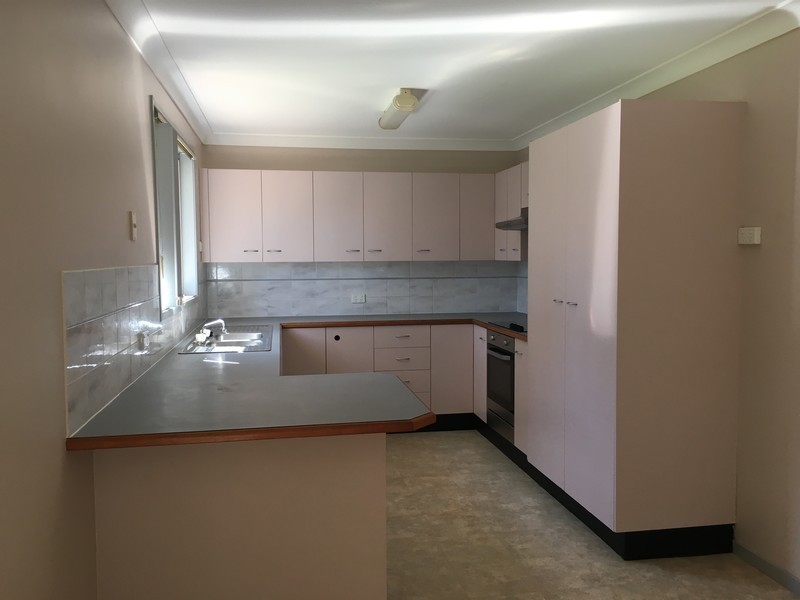 9 Redman Road, Medowie NSW 2318