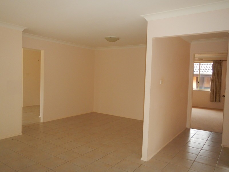 6 Hakea Parade, Medowie NSW 2318