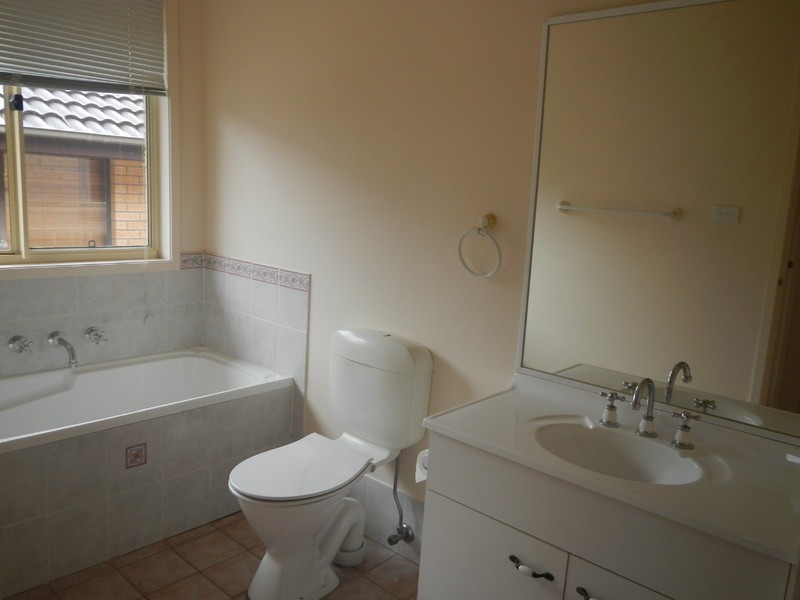 6 Hakea Parade, Medowie NSW 2318