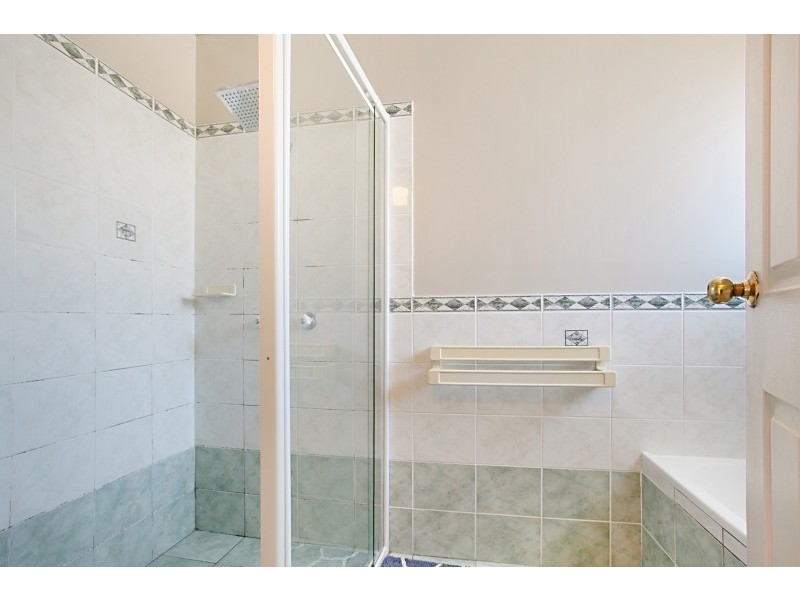 1 Moxey Close, Raymond Terrace NSW 2324