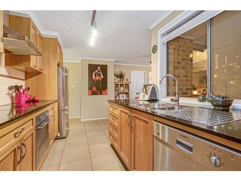 60 Kindlebark Drive, Medowie NSW 2318
